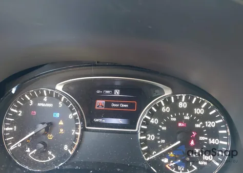 2019 Nissan Pathfinder Sl z USA, uszkodzony, nr VIN 5N1DR2MM7KC635357